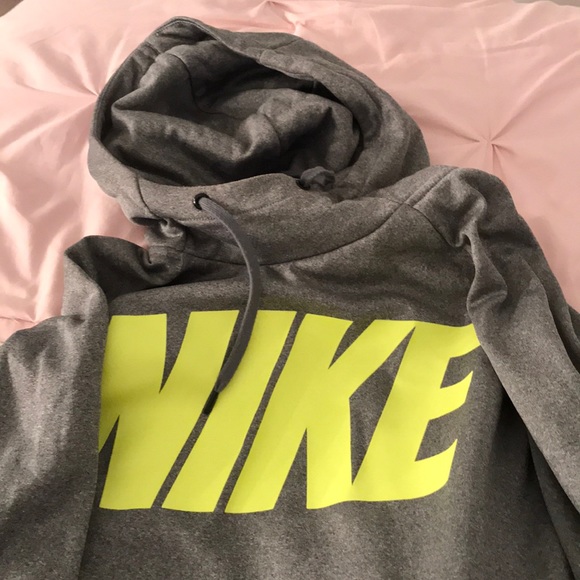nike hoodie - Picture 1 of 4